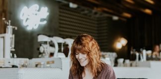 Nadmierne zbieranie danych przy kasie – kiedy sklep narusza RODO?