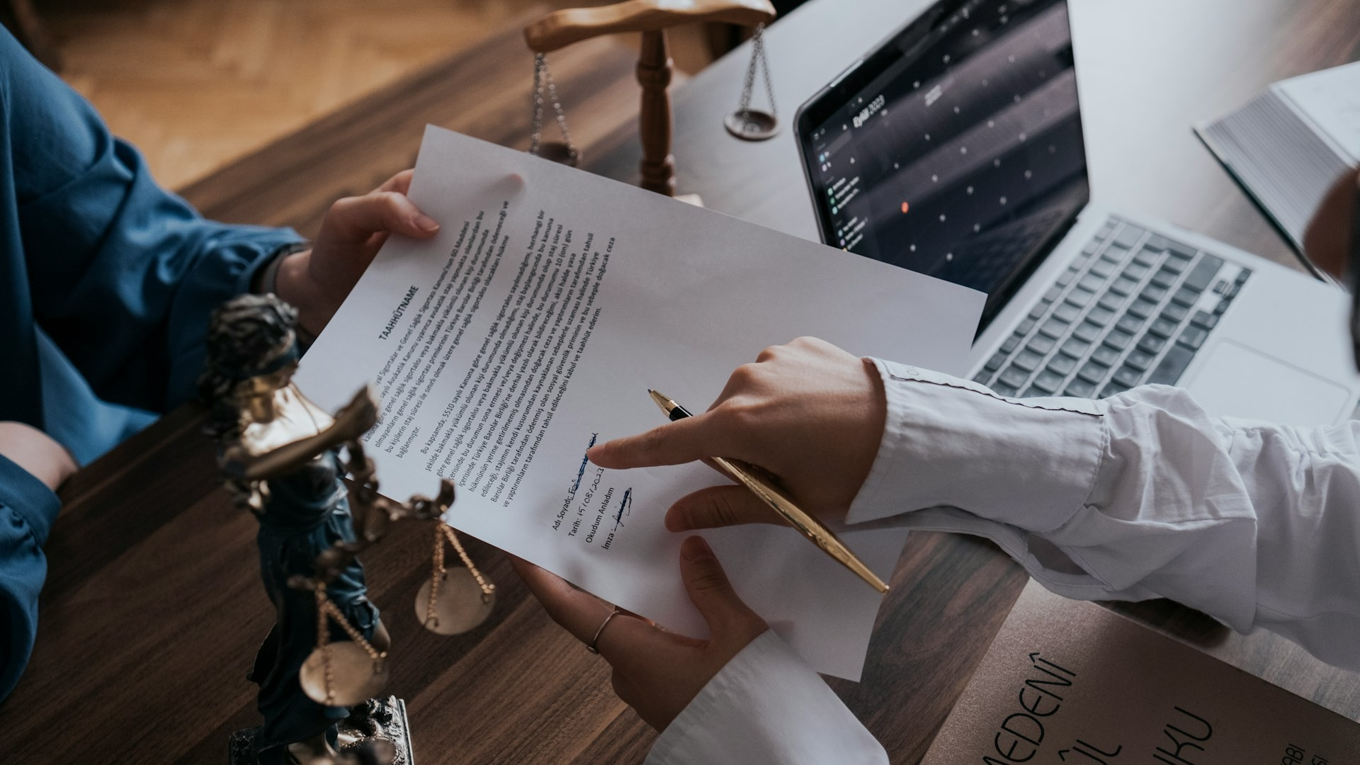 umowy-prawnik-online